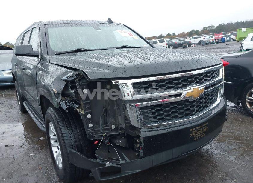 Photo 6 of 2019 Chevrolet Suburban LS (VIN 1GNSCGKC5KR321327)
