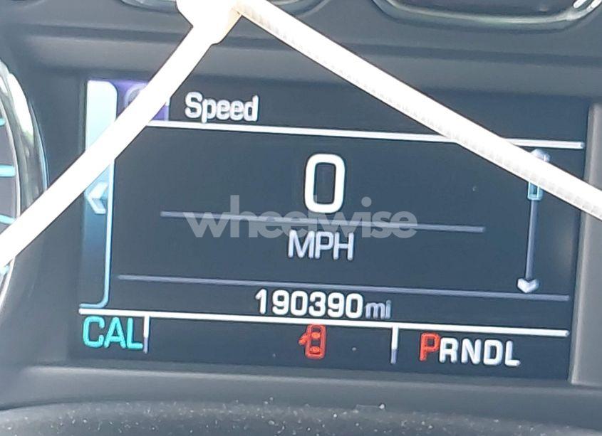 Photo 15 of 2020 Chevrolet Suburban 2WD LS (VIN 1GNSCGKCXLR238669)