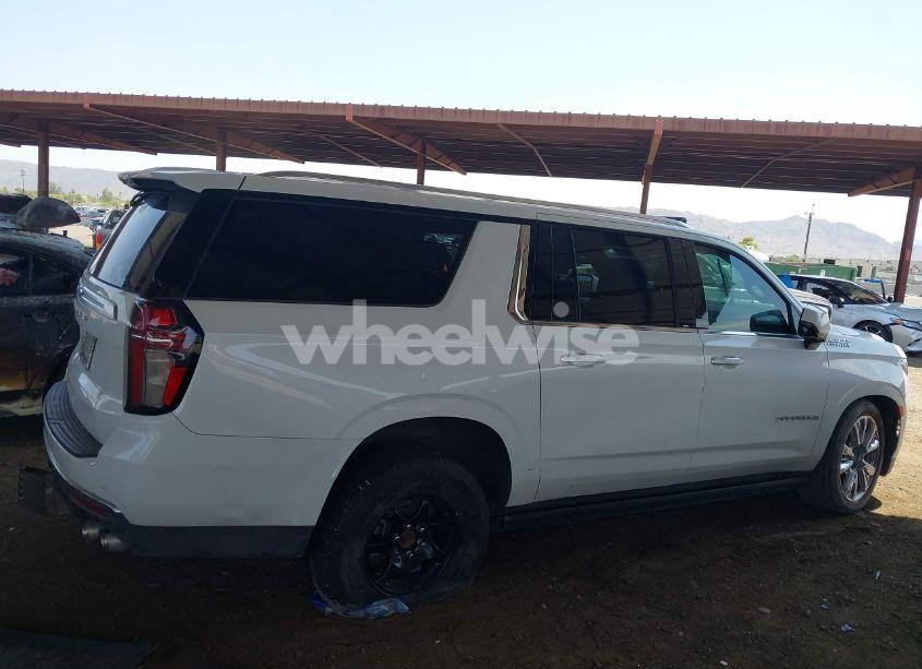 Photo 12 of 2021 Chevrolet Suburban 2WD HIGH COUNTRY (VIN 1GNSCGKL3MR190496)