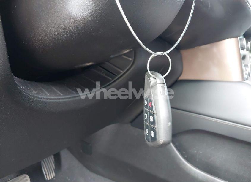 Photo 11 of 2021 Chevrolet Suburban 2WD HIGH COUNTRY (VIN 1GNSCGKL8MR179526)