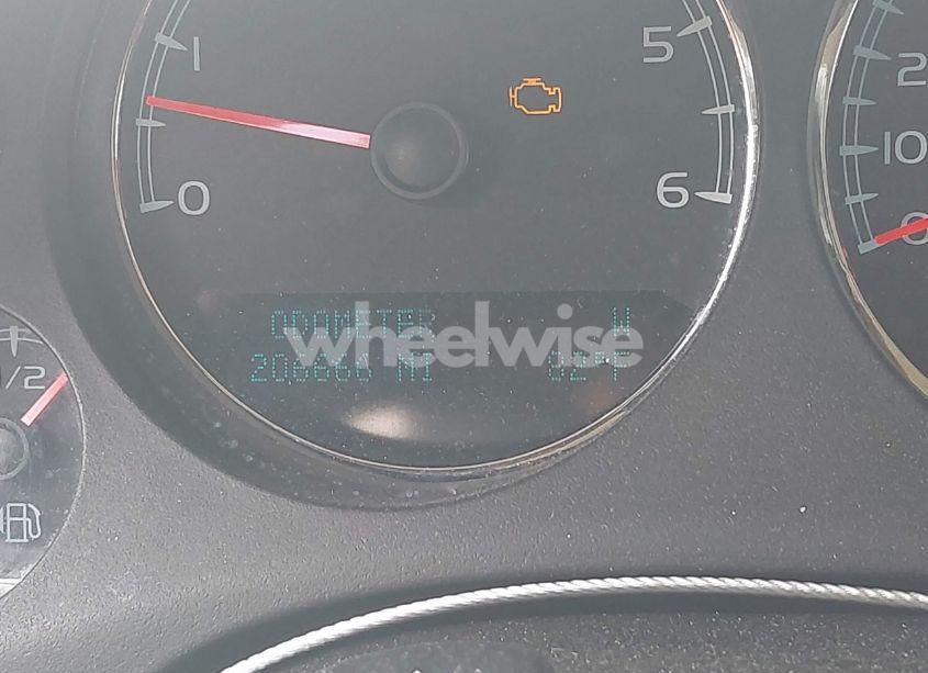 Photo 15 of 2013 Chevrolet Suburban 1500 LS (VIN 1GNSCHE01DR152210)