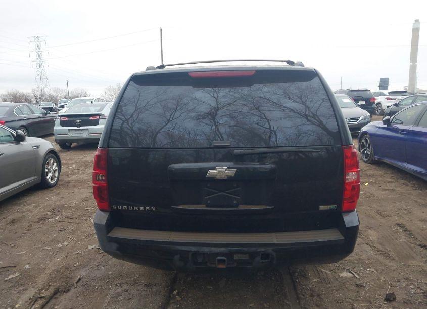 Photo 16 of 2011 Chevrolet Suburban 1500 LS (VIN 1GNSCHE08BR304819)