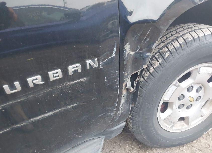 Photo 17 of 2011 Chevrolet Suburban 1500 LS (VIN 1GNSCHE08BR304819)