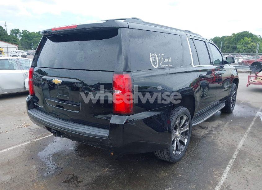 Photo 4 of 2015 Chevrolet Suburban 1500 LS (VIN 1GNSCHEC5FR683083)