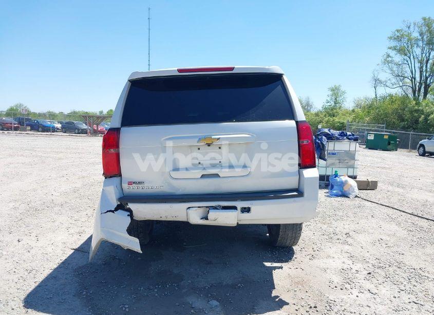 Photo 17 of 2017 Chevrolet Suburban LT (VIN 1GNSCHKC0HR252447)