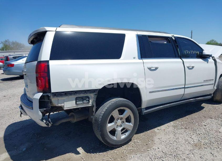 Photo 21 of 2017 Chevrolet Suburban LT (VIN 1GNSCHKC0HR252447)