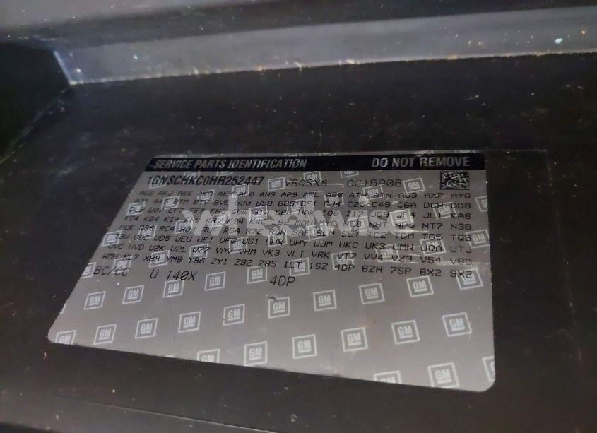 Photo 9 of 2017 Chevrolet Suburban LT (VIN 1GNSCHKC0HR252447)