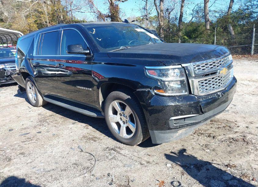 2016 Chevrolet Suburban LT (VIN 1GNSCHKC1GR378766) main photo