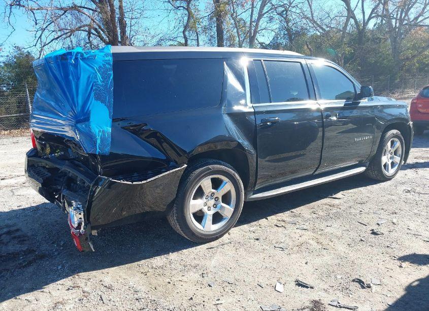 Photo 4 of 2016 Chevrolet Suburban LT (VIN 1GNSCHKC1GR378766)