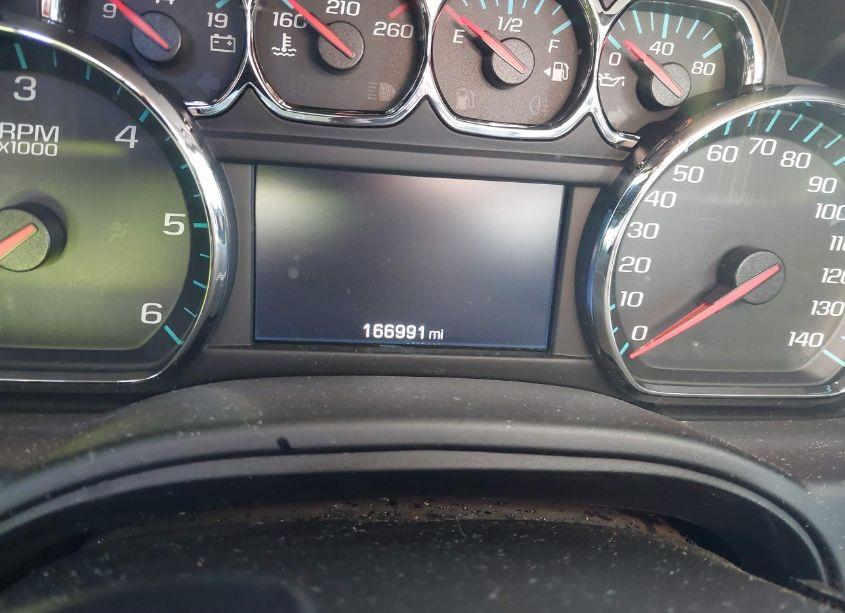 Photo 7 of 2016 Chevrolet Suburban LT (VIN 1GNSCHKC1GR378766)