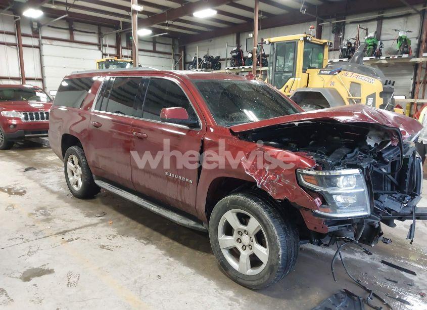 2016 Chevrolet Suburban LT (VIN 1GNSCHKC1GR388469) main photo