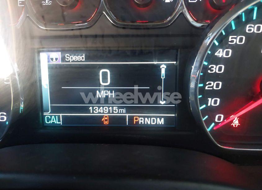 Photo 15 of 2016 Chevrolet Suburban LT (VIN 1GNSCHKC2GR397844)