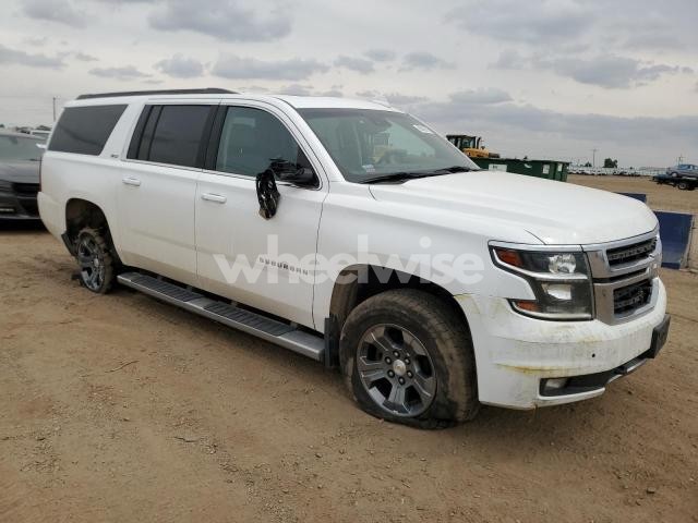 Photo 10 of 2015 CHEVROLET SUBURBAN K1500 LT (VIN 1GNSCHKC2GR449229)