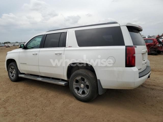 Photo 2 of 2015 CHEVROLET SUBURBAN K1500 LT (VIN 1GNSCHKC2GR449229)
