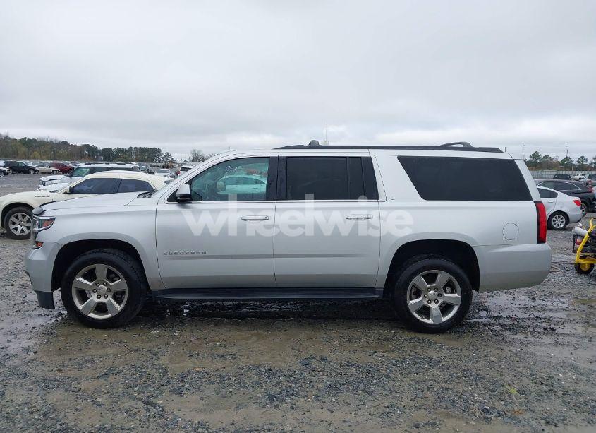 Photo 14 of 2017 Chevrolet Suburban LT (VIN 1GNSCHKC2HR251008)