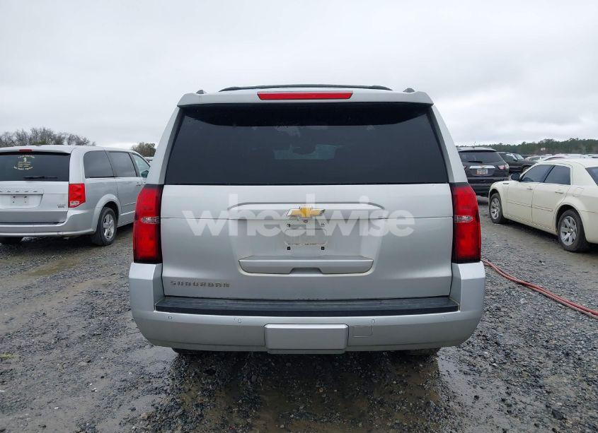 Photo 16 of 2017 Chevrolet Suburban LT (VIN 1GNSCHKC2HR251008)