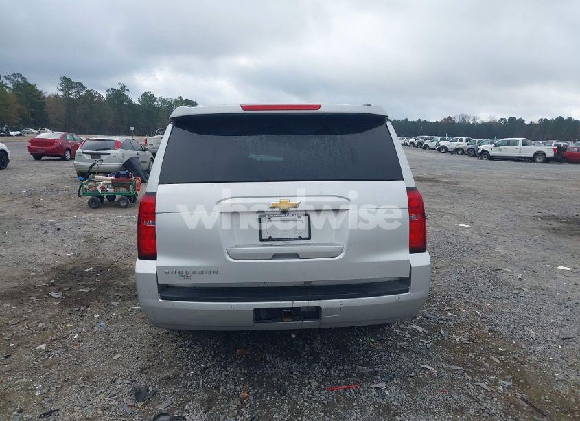 Photo 16 of 2019 Chevrolet Suburban LT (VIN 1GNSCHKC2KR353108)