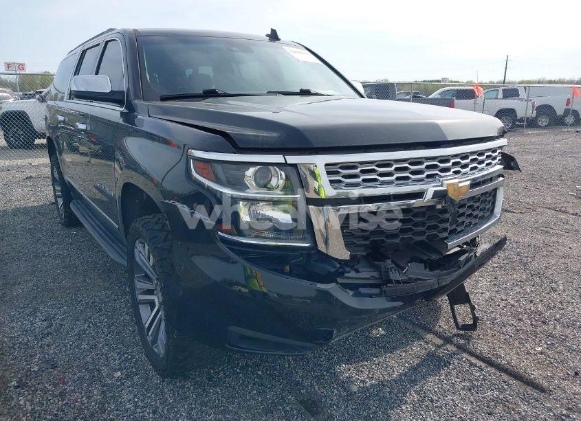 Photo 17 of 2019 Chevrolet Suburban LT (VIN 1GNSCHKC2KR408575)