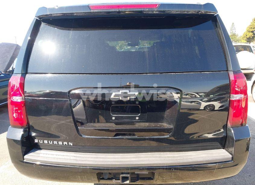 Photo 16 of 2020 Chevrolet Suburban 2WD LT (VIN 1GNSCHKC2LR229759)