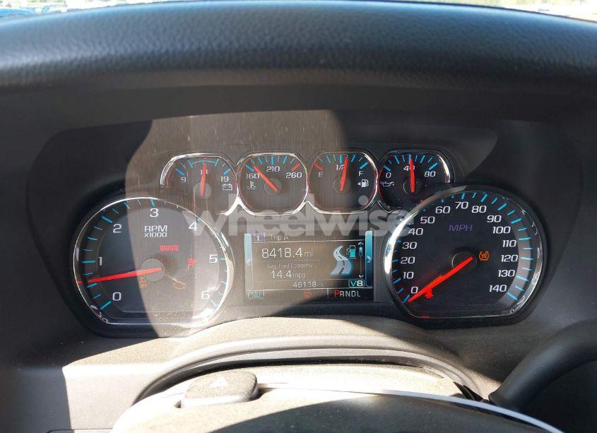 Photo 7 of 2020 Chevrolet Suburban 2WD LT (VIN 1GNSCHKC2LR229759)