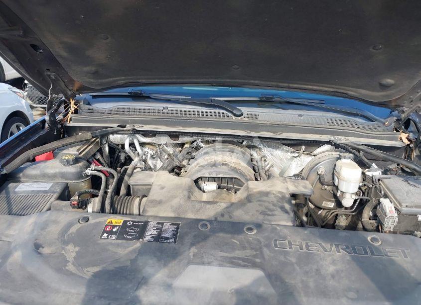 Photo 10 of 2016 Chevrolet Suburban LT (VIN 1GNSCHKC3GR407930)