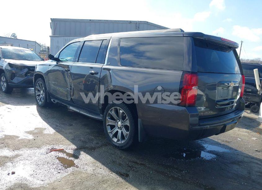 Photo 3 of 2016 Chevrolet Suburban LT (VIN 1GNSCHKC3GR407930)