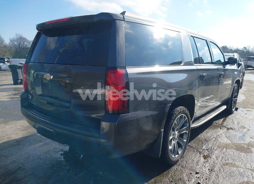 Photo 4 of 2016 Chevrolet Suburban LT (VIN 1GNSCHKC3GR407930)