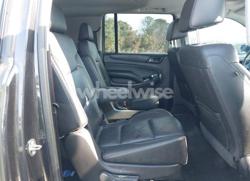 Photo 8 of 2016 Chevrolet Suburban LT (VIN 1GNSCHKC3GR407930)