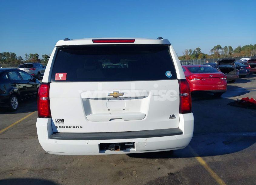 Photo 16 of 2017 Chevrolet Suburban LT (VIN 1GNSCHKC3HR265323)