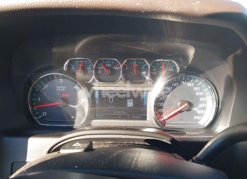 Photo 7 of 2017 Chevrolet Suburban LT (VIN 1GNSCHKC3HR265323)