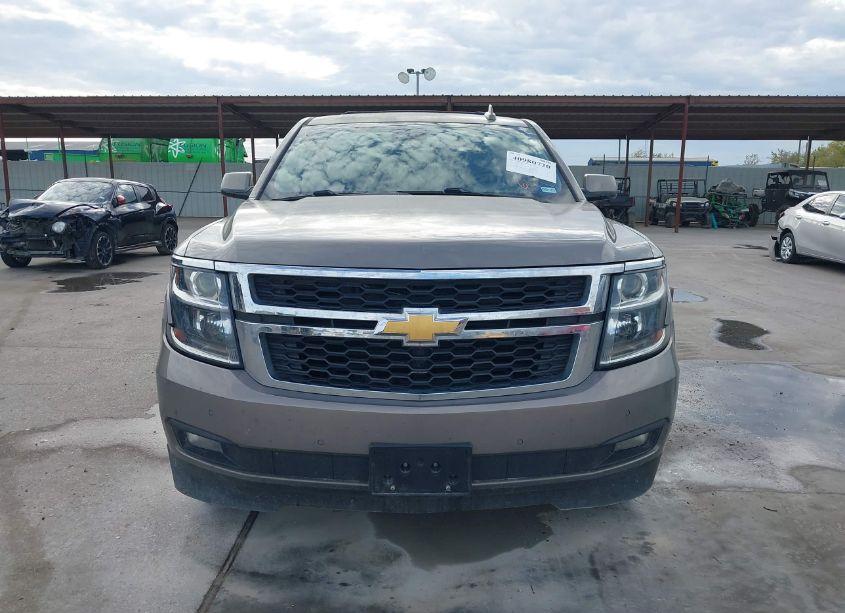 Photo 12 of 2017 Chevrolet Suburban LT (VIN 1GNSCHKC3HR316450)