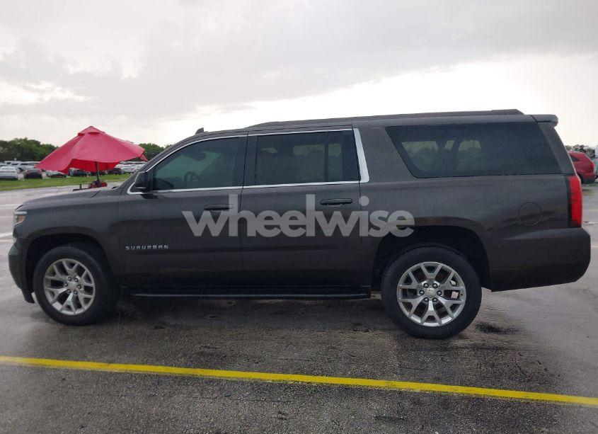 Photo 14 of 2016 Chevrolet Suburban LT (VIN 1GNSCHKC4GR204254)