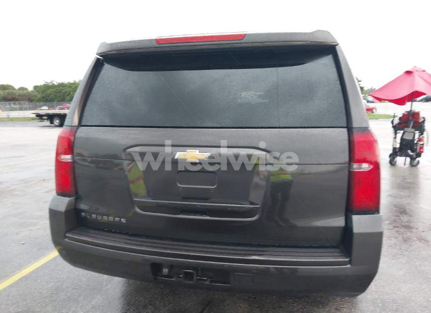 Photo 16 of 2016 Chevrolet Suburban LT (VIN 1GNSCHKC4GR204254)