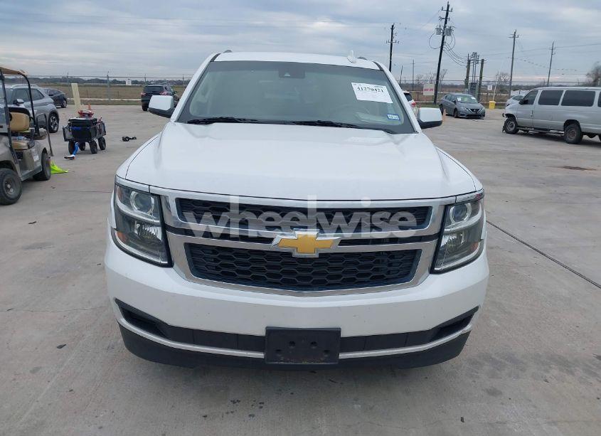 Photo 12 of 2016 Chevrolet Suburban LT (VIN 1GNSCHKC4GR265281)