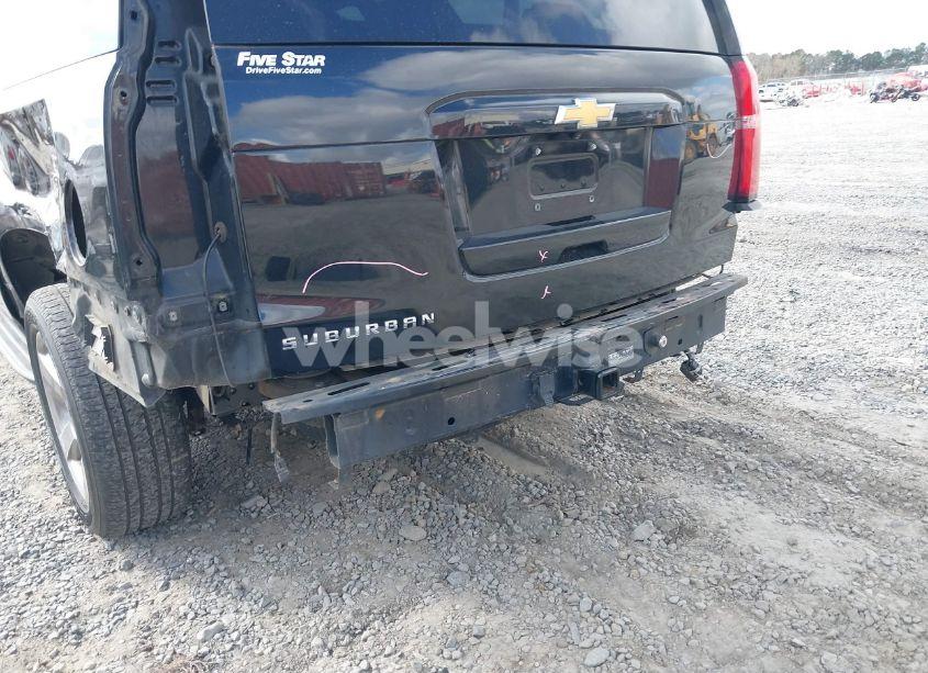 Photo 17 of 2016 Chevrolet Suburban LT (VIN 1GNSCHKC4GR444534)