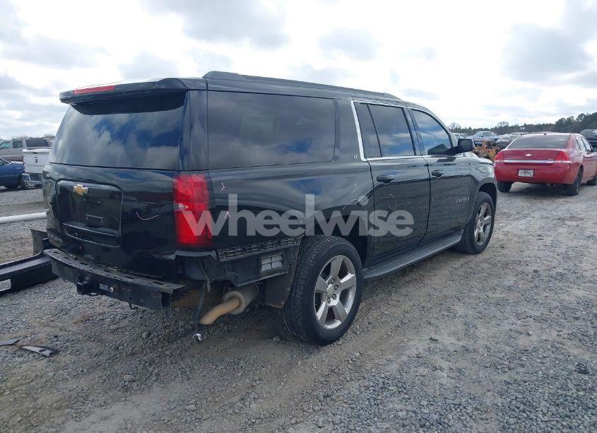 Photo 4 of 2016 Chevrolet Suburban LT (VIN 1GNSCHKC4GR444534)