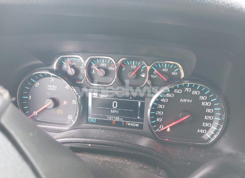 Photo 7 of 2016 Chevrolet Suburban LT (VIN 1GNSCHKC4GR444534)