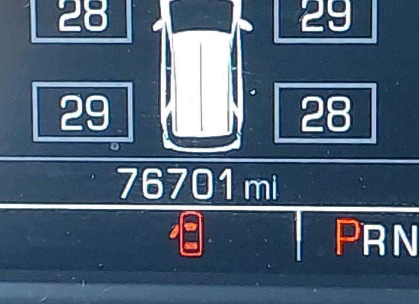 Photo 16 of 2017 Chevrolet Suburban LT (VIN 1GNSCHKC4HR240429)