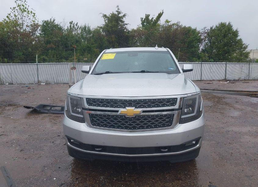 Photo 12 of 2017 Chevrolet Suburban LT (VIN 1GNSCHKC4HR373921)