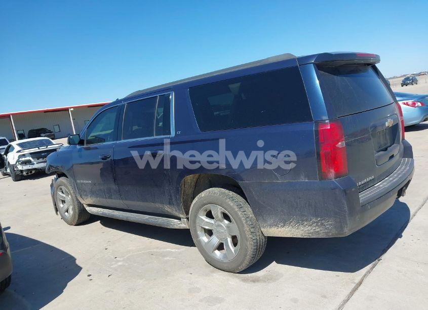 Photo 14 of 2018 Chevrolet Suburban LT (VIN 1GNSCHKC4JR142930)