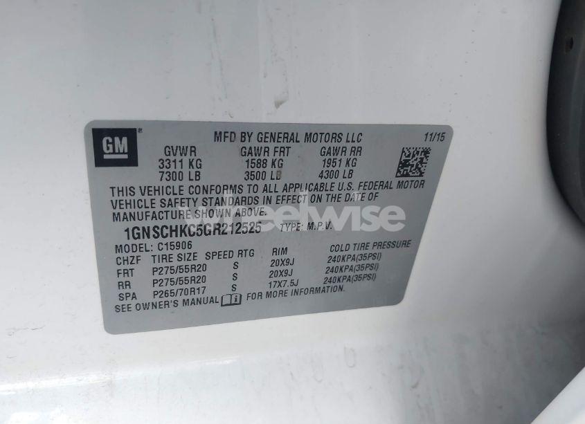 Photo 9 of 2016 Chevrolet Suburban LT (VIN 1GNSCHKC5GR212525)