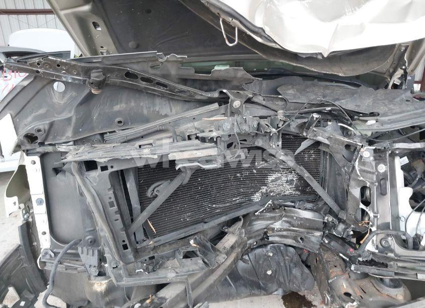 Photo 12 of 2016 Chevrolet Suburban LT (VIN 1GNSCHKC5GR257772)