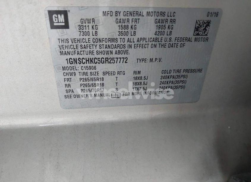 Photo 9 of 2016 Chevrolet Suburban LT (VIN 1GNSCHKC5GR257772)