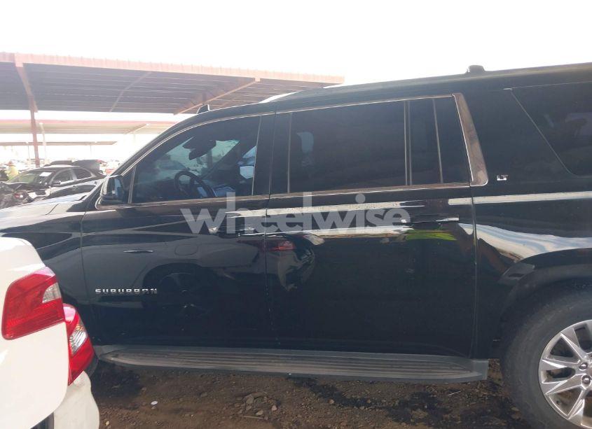 Photo 14 of 2016 Chevrolet Suburban LT (VIN 1GNSCHKC5GR281294)