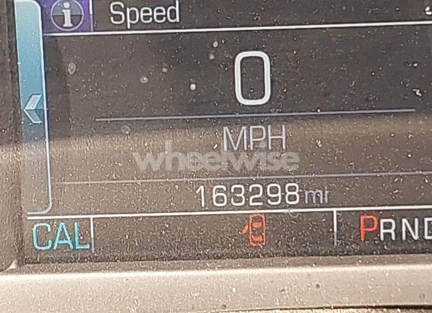 Photo 15 of 2016 Chevrolet Suburban LT (VIN 1GNSCHKC5GR293204)