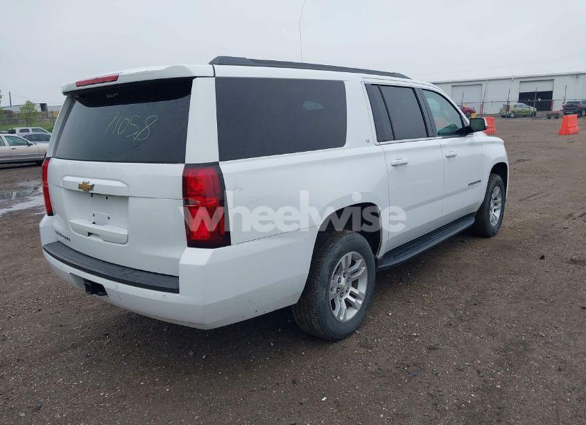 Photo 4 of 2019 Chevrolet Suburban LT (VIN 1GNSCHKC6KR200750)