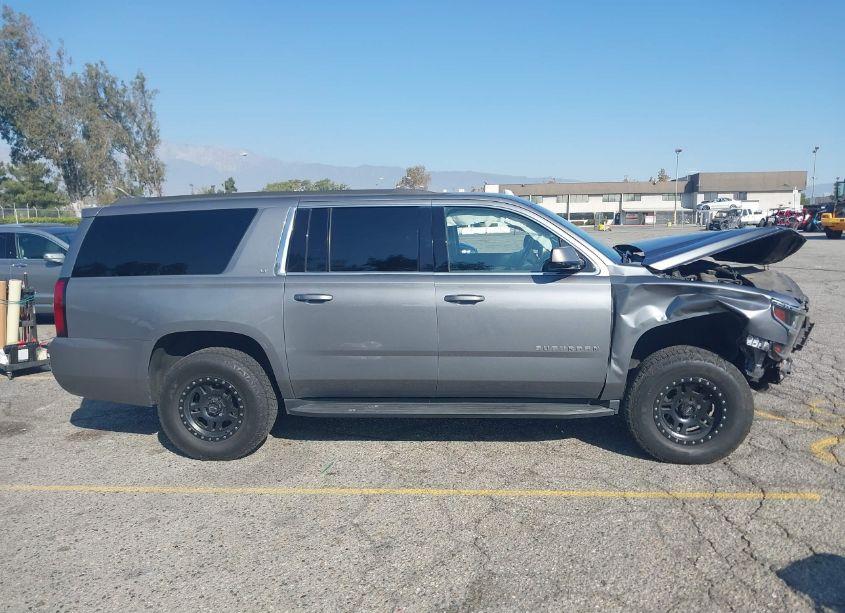 Photo 13 of 2020 Chevrolet Suburban 2WD LT (VIN 1GNSCHKC6LR160185)