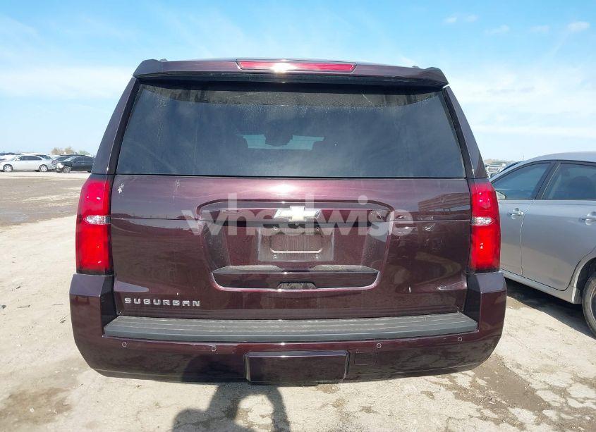 Photo 16 of 2020 Chevrolet Suburban 2WD LT (VIN 1GNSCHKC6LR212544)