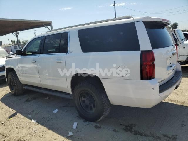Photo 10 of 2017 CHEVROLET SUBURBAN C1500 LT N/A (VIN 1GNSCHKC7HR171574)