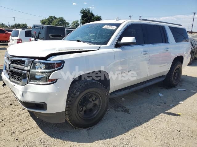 Photo 2 of 2017 CHEVROLET SUBURBAN C1500 LT N/A (VIN 1GNSCHKC7HR171574)